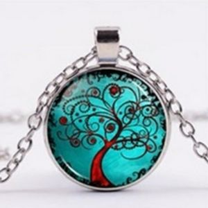 New Stunning Pendant with Free 18" Chain!